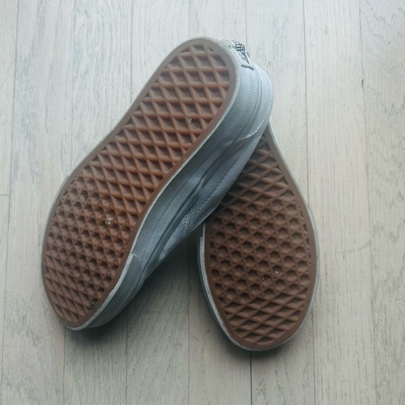 Vans Classic Checkerboard Slip On Shoe, True White - Picture 5 of 8